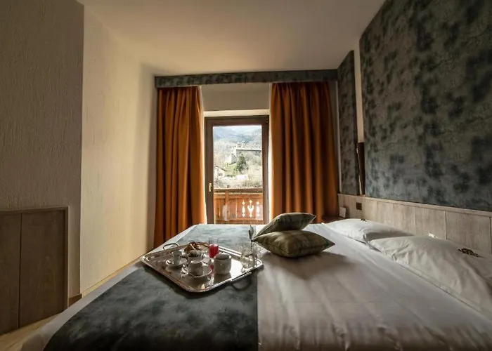 Comtes De Challant 3*